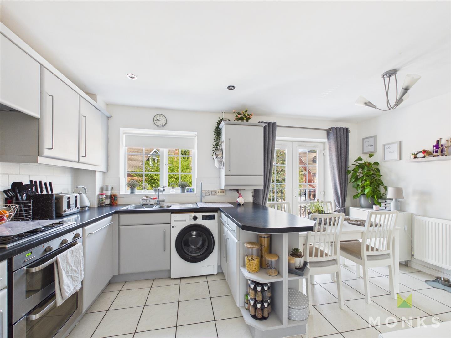 56 The Chestnuts, Shrewsbury, SY5 6JH For Sale